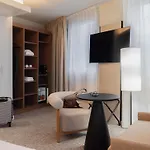 Mercure Paris Quai De Seine Hotell 4*