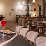 Mercure Paris Quai De Seine 4*