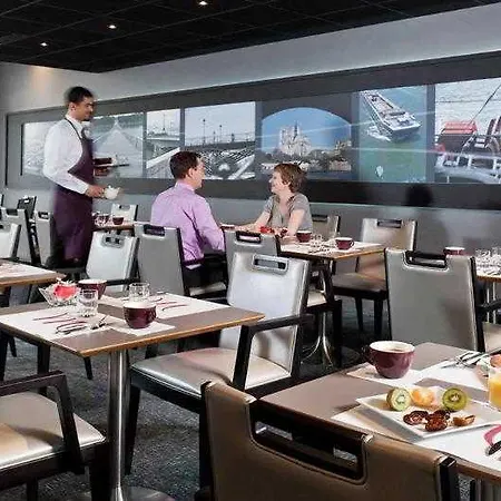 Mercure Paris Quai De Seine 4*
