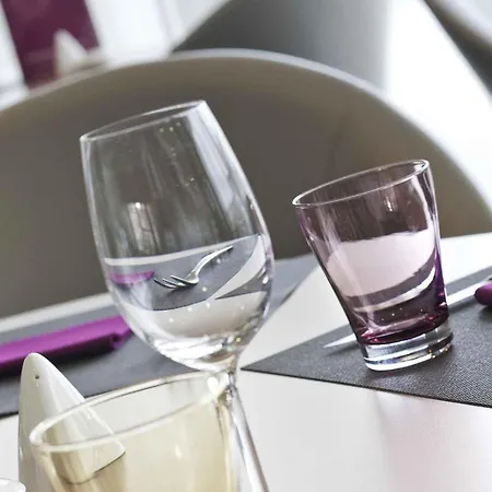 Mercure Paris Quai De Seine 4*