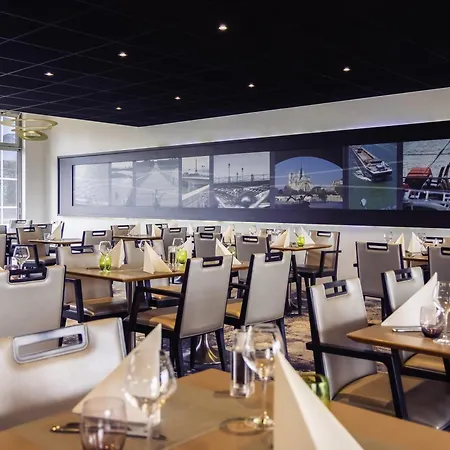 Hotel Mercure Paris Quai De Seine 4*