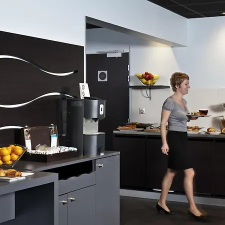 Mercure Paris Quai De Seine Ivry-sur-Seine