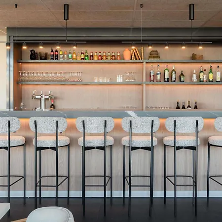 Mercure Paris Quai De Seine 4*